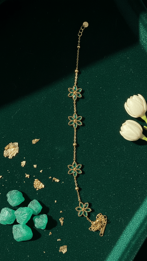 Diaura Jewels | Emerald Green Zircon Floral Bracelet | 18K Gold Plated Minimalist Flower Link Bracelet for Women - DIAURA JEWELS