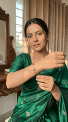 Diaura Jewels | Emerald Green Zircon Floral Bracelet | 18K Gold Plated Minimalist Flower Link Bracelet for Women - DIAURA JEWELS